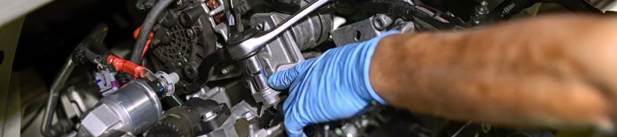 5 signs that your engine needs help!